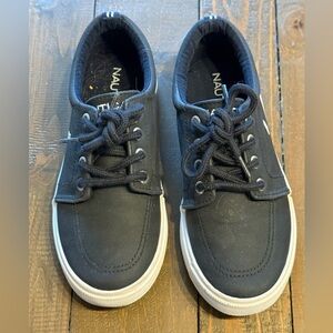Nautica Boy’s Black Canvas Low-Top Sneakers with White Sole